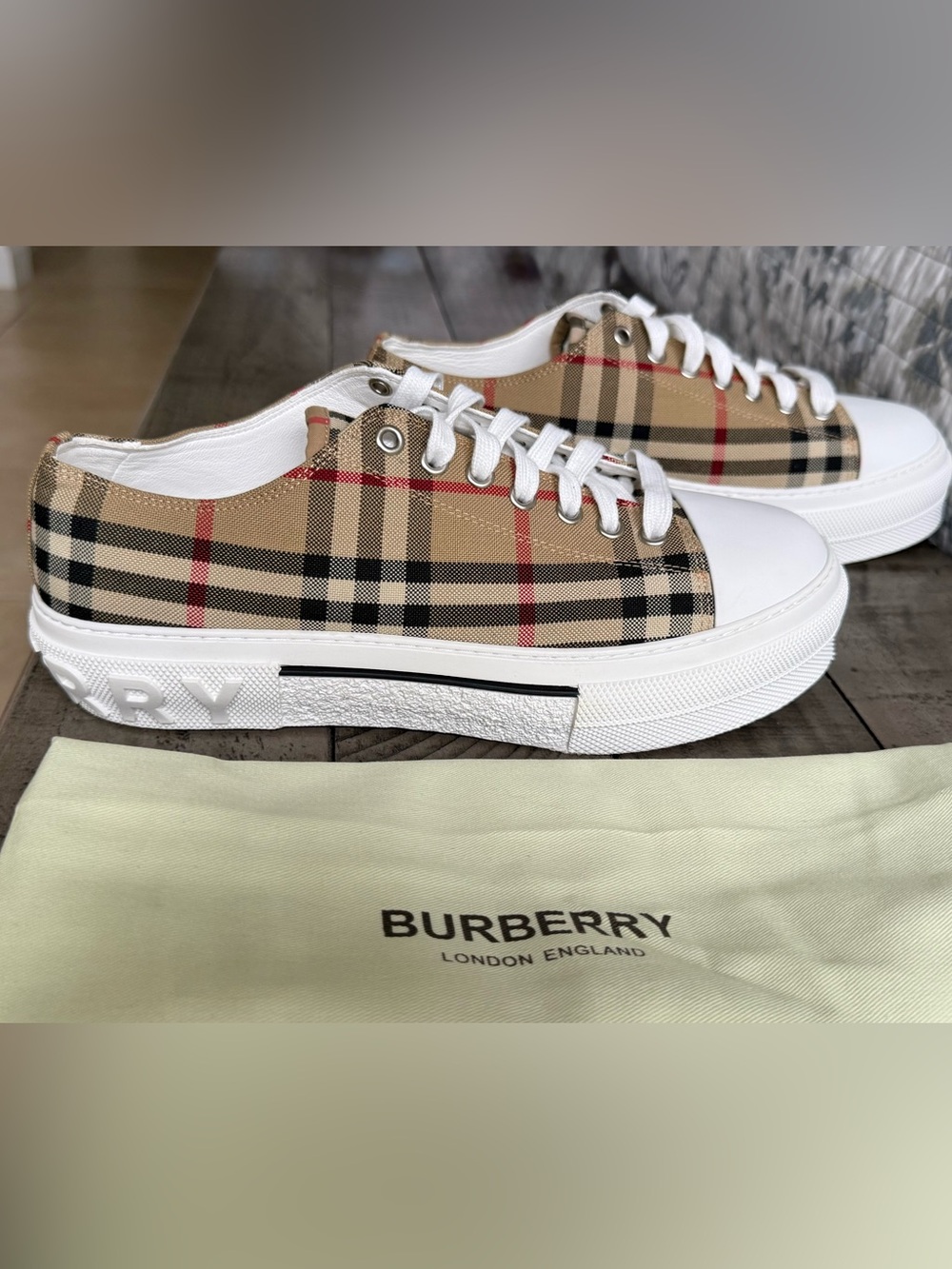 New $650 BURBERRY Jack Vintage Check Low Top Platform Sneakers Archive Beige 37 - Picture 3 of 8